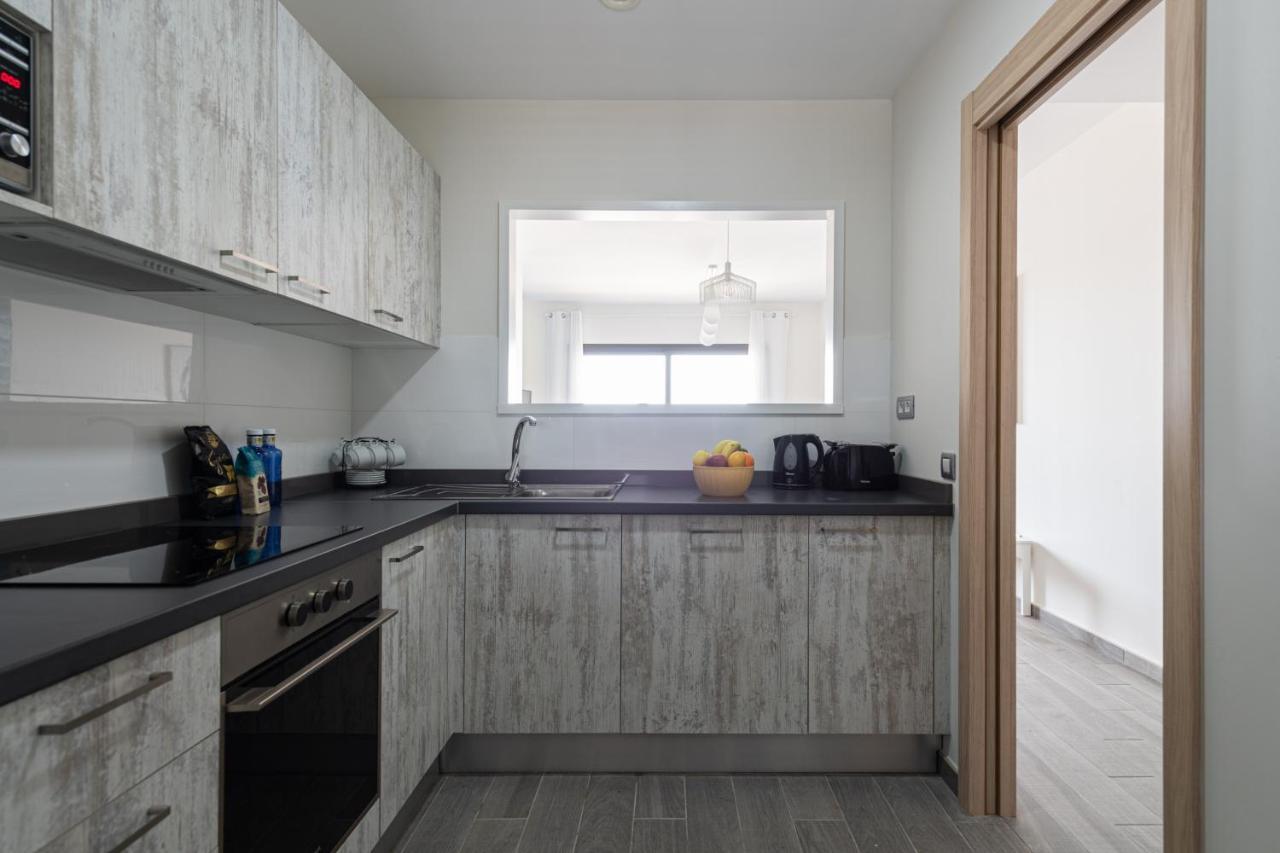 Homeforguest Apartamento En Residencia De Lujo Con Terraza Y Piscina La Guirra Εξωτερικό φωτογραφία